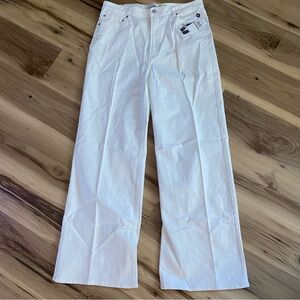 Tinseltown Baggy Hi-Rise Wide Leg White Jeans Size 15/39 New With Tags
